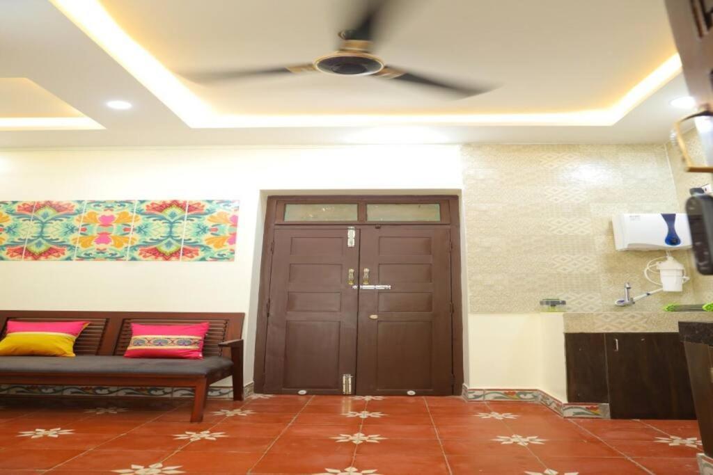 מדוראי Heritage Home With 3 Bed/3 Bath With Kitchen In A Residential Neighborhood. מראה חיצוני תמונה